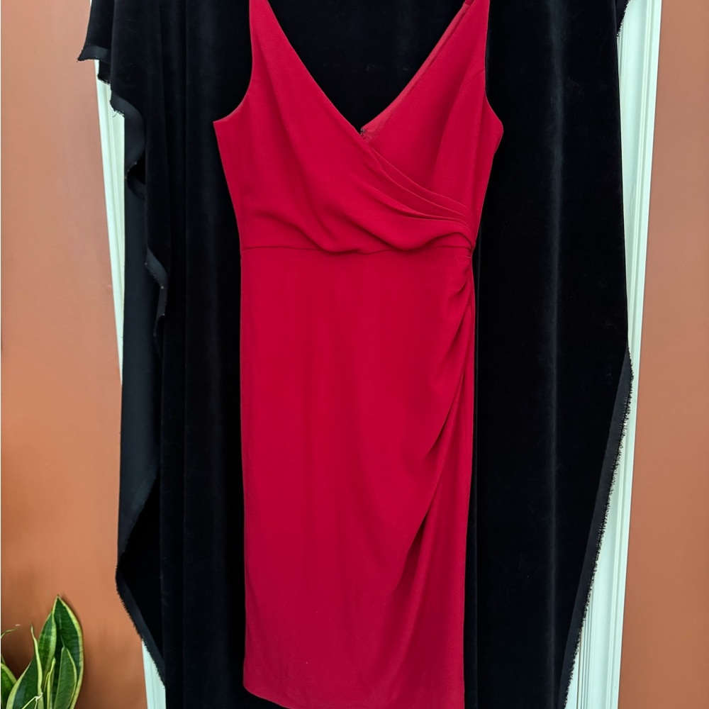 Dress the Population Red V-Neck Sleeveless Sheath Mini
